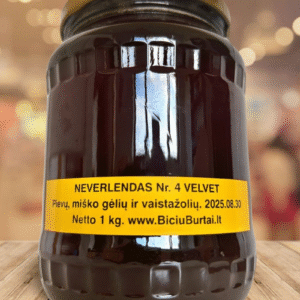 2025 švelnus vaistažolių medus N4, 1 kg (0,7L)